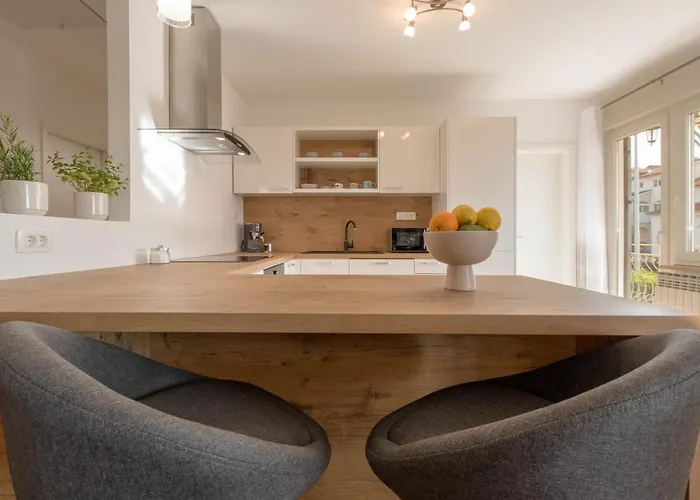 Newly Renovated Holiday Apartment Sirius