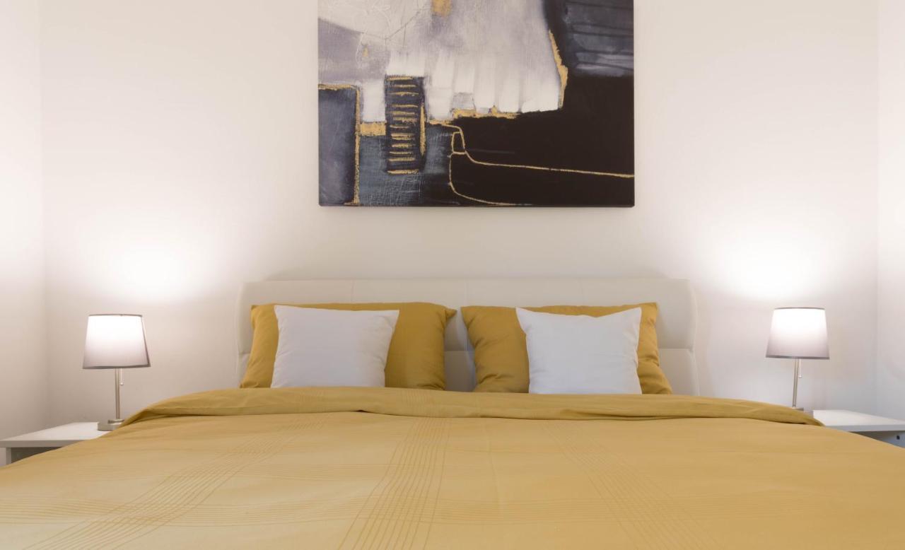 Newly Renovated Sirius Appartement