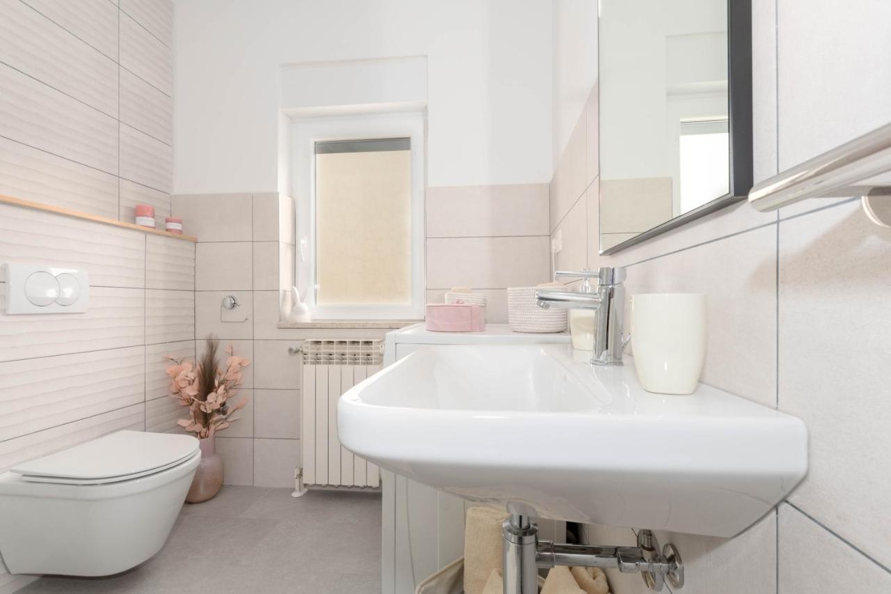 Newly Renovated Sirius Appartement *